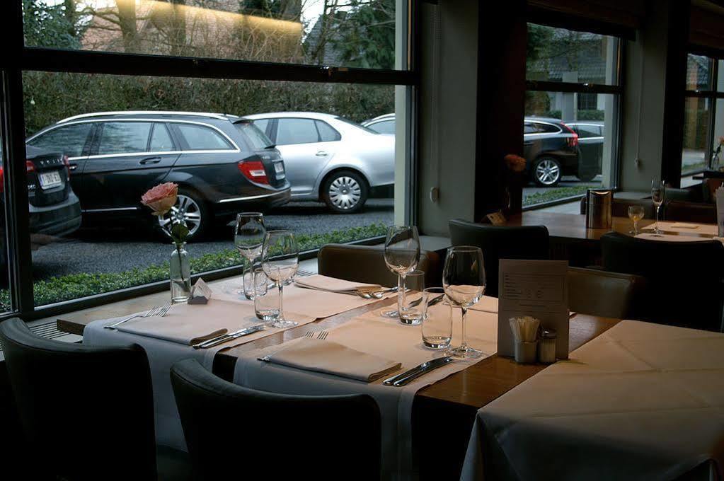 ホテルDen En Heuvel カステルレー エクステリア 写真